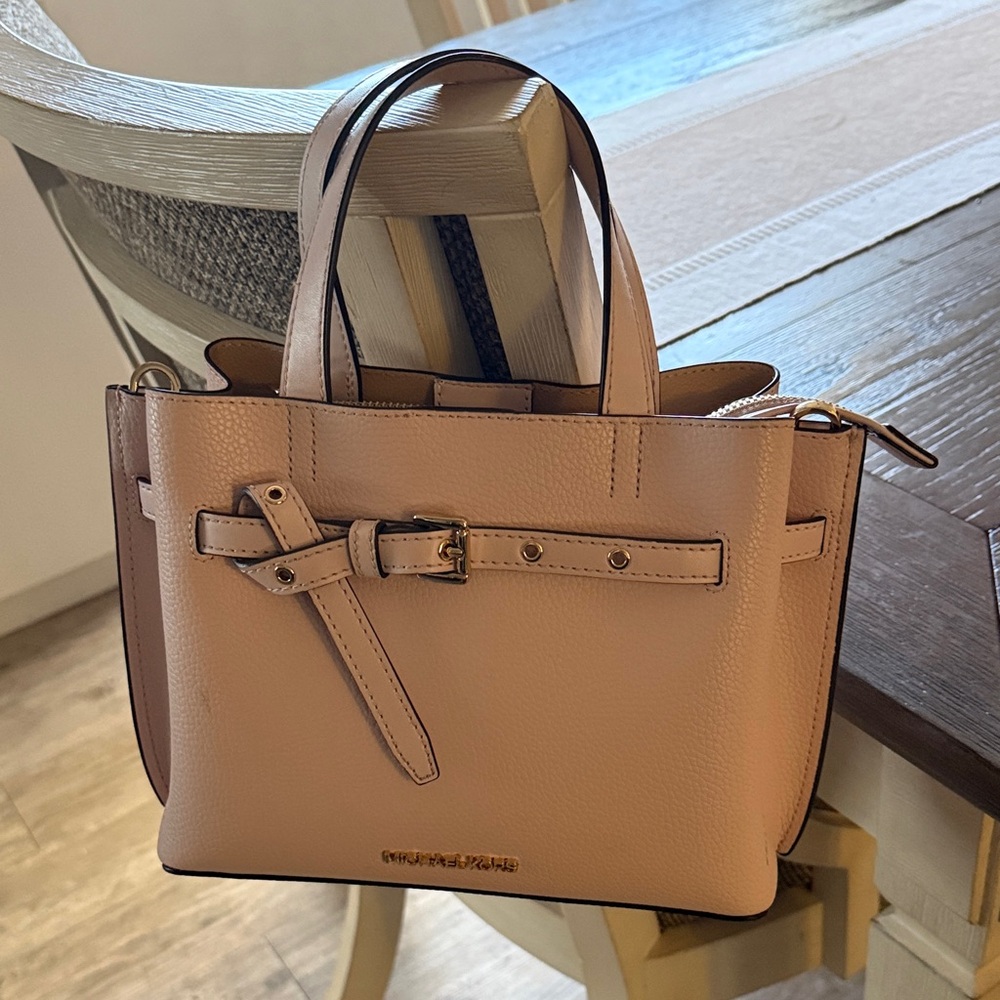 Michael Kors Blush Pink Satchel - Picture 3 of 3